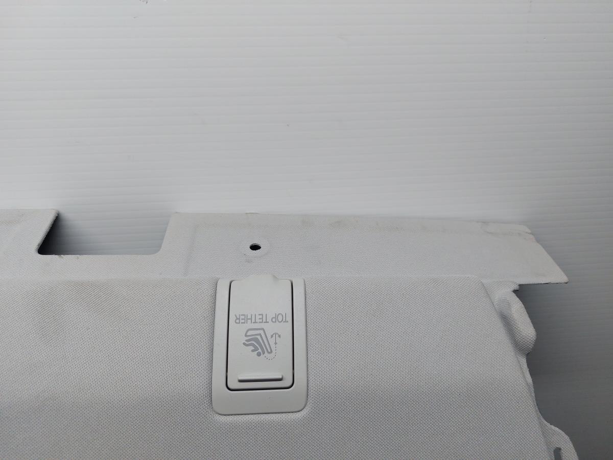 Chapeleira / tampo da mala MERCEDES-BENZ Classe C (W205) Imagem-4