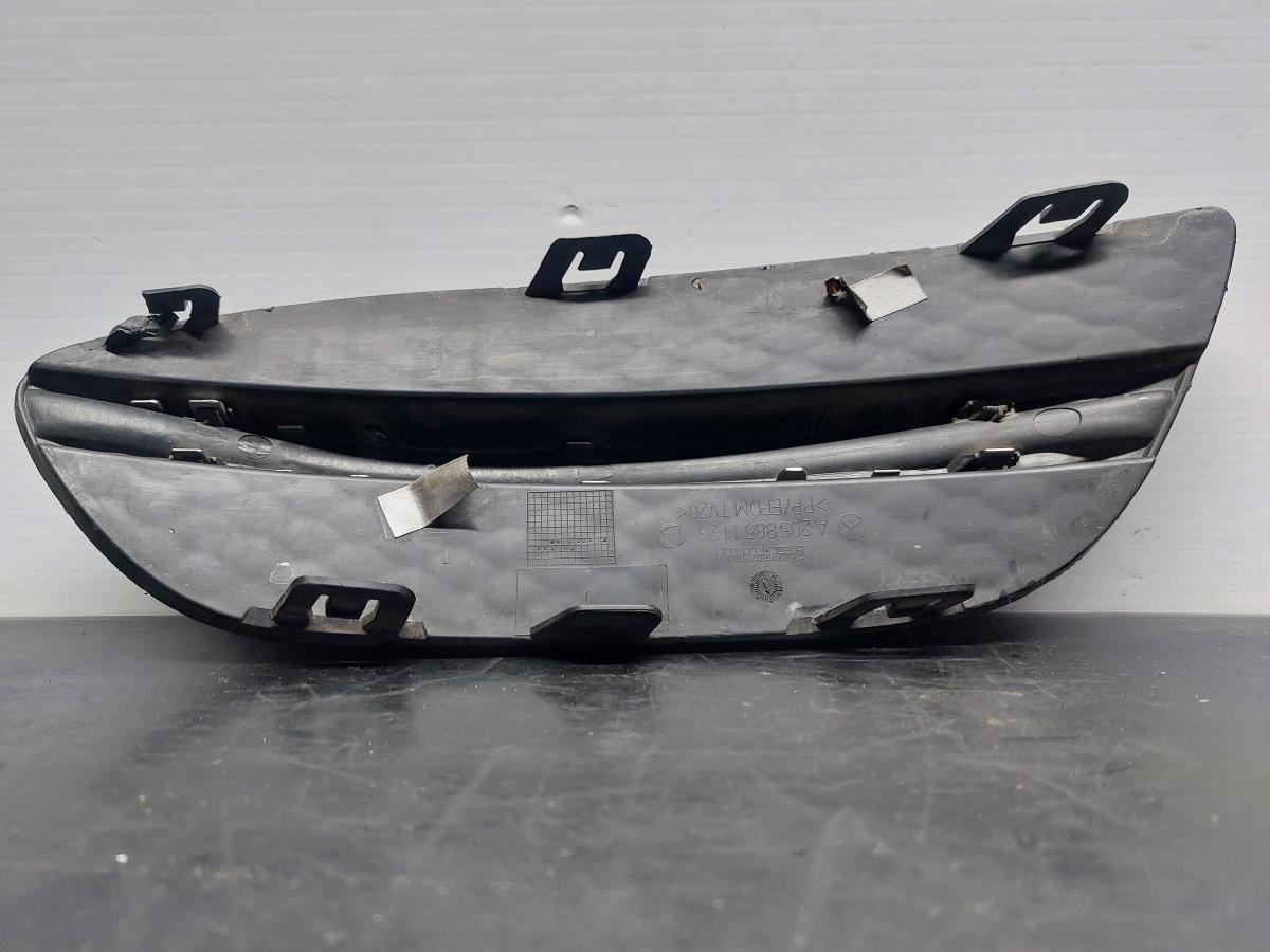 Front grille MERCEDES-BENZ Classe C (W205) Imagem-5