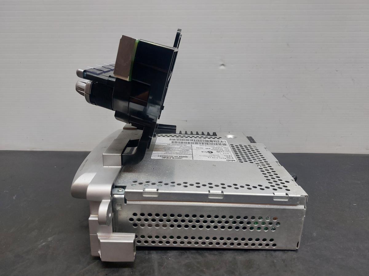 Rádio / auto-rádio MINI Mini (R56) Imagem-1