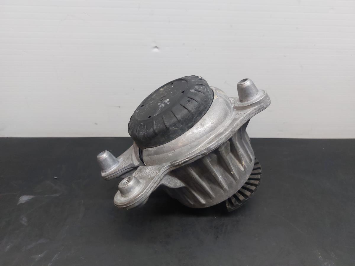 Apoio do motor MERCEDES-BENZ Classe C (W205) | 2013 - 2023