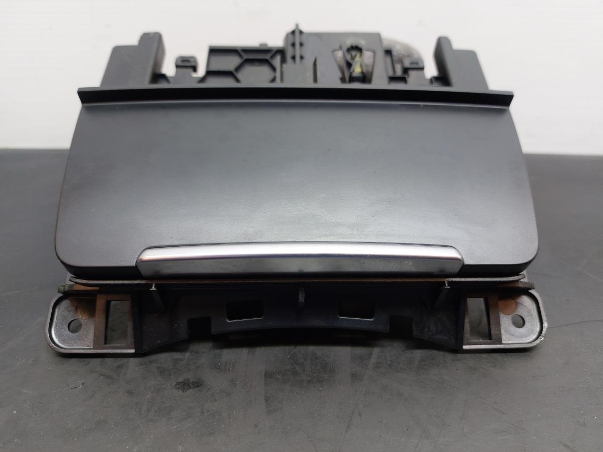 Cinzeiro AUDI A5 Sportback (8TA) Imagem-1