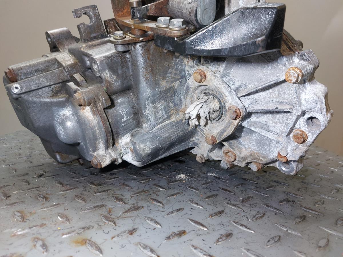 Caixa de velocidades manual FIAT Qubo (225_) Imagem-9