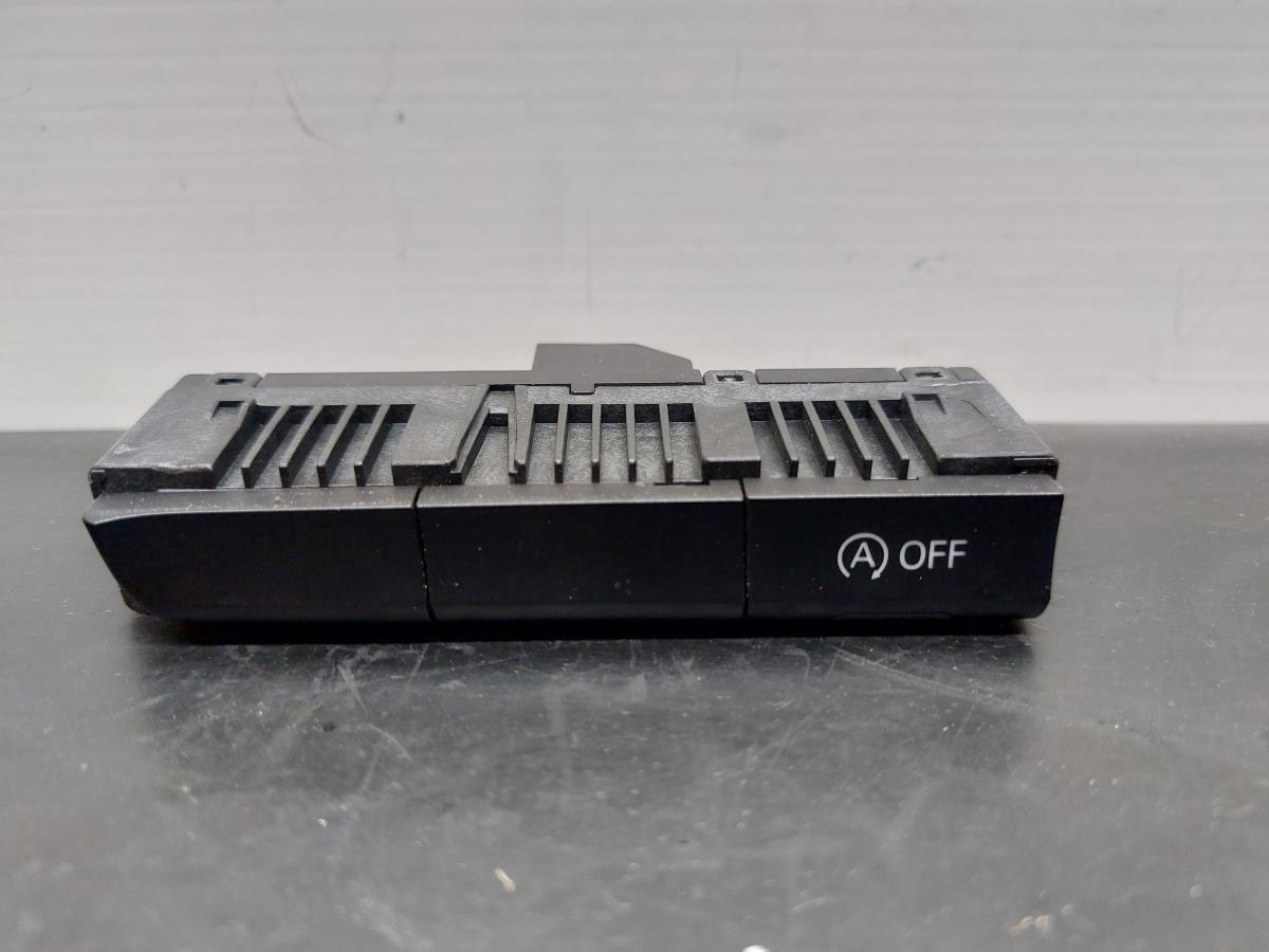 Botão / interruptor controlo tração AUDI A5 Sportback (8TA)