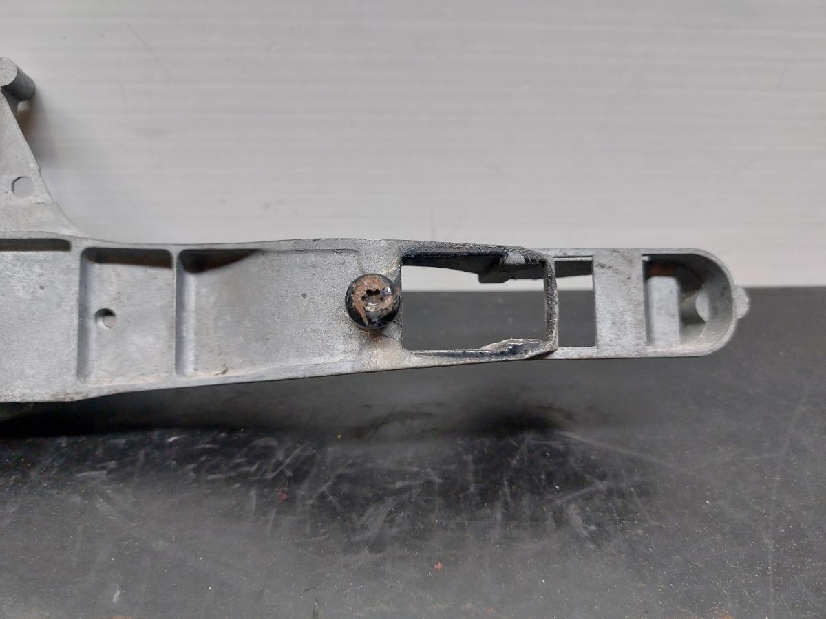 Suporte puxador porta frente direito PEUGEOT 308 (4A_, 4C_) Imagem-2