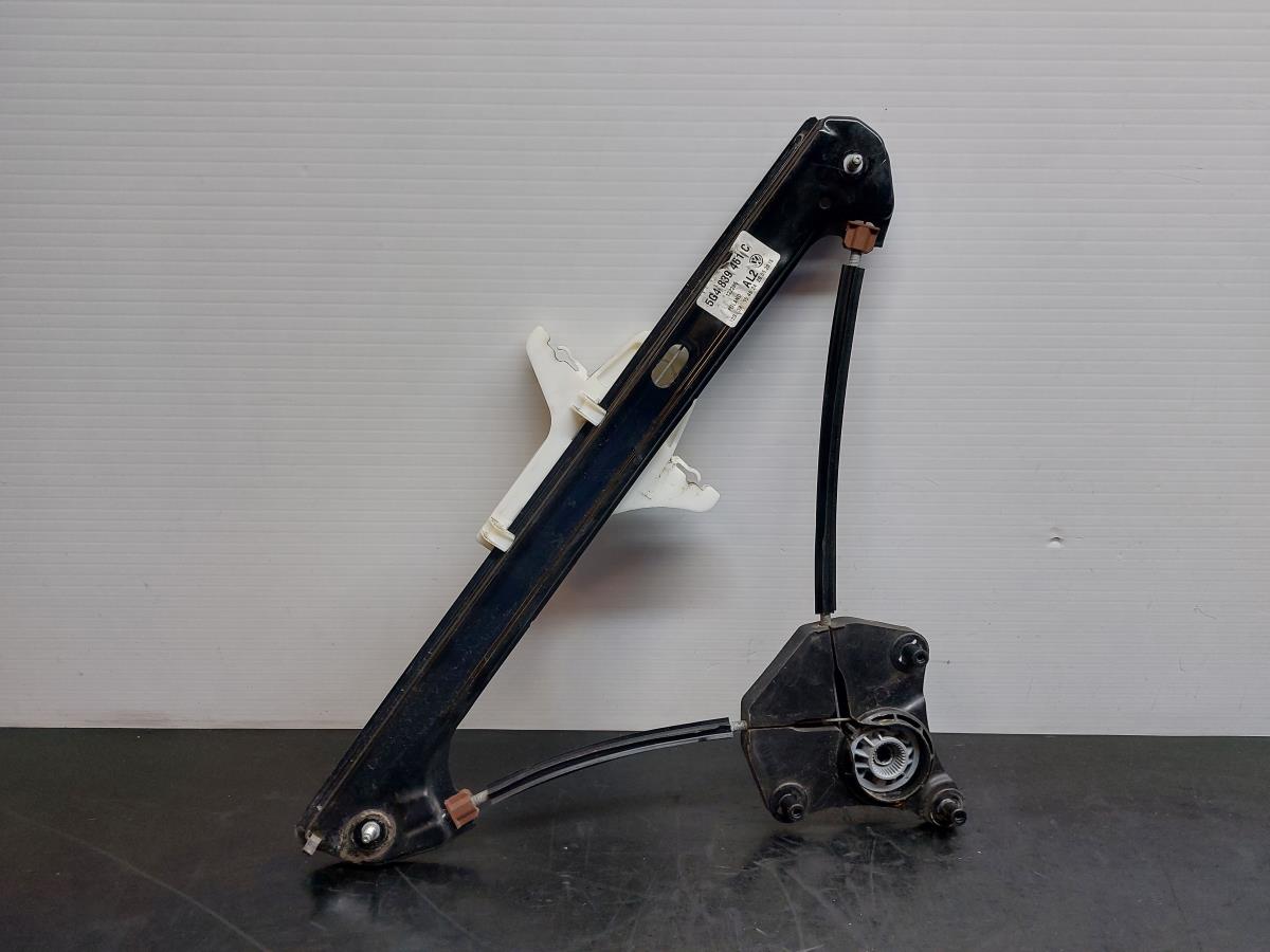 Elevalunas trasero izquierdo VOLKSWAGEN Golf VII (5G1, BQ1, BE1, BE2)