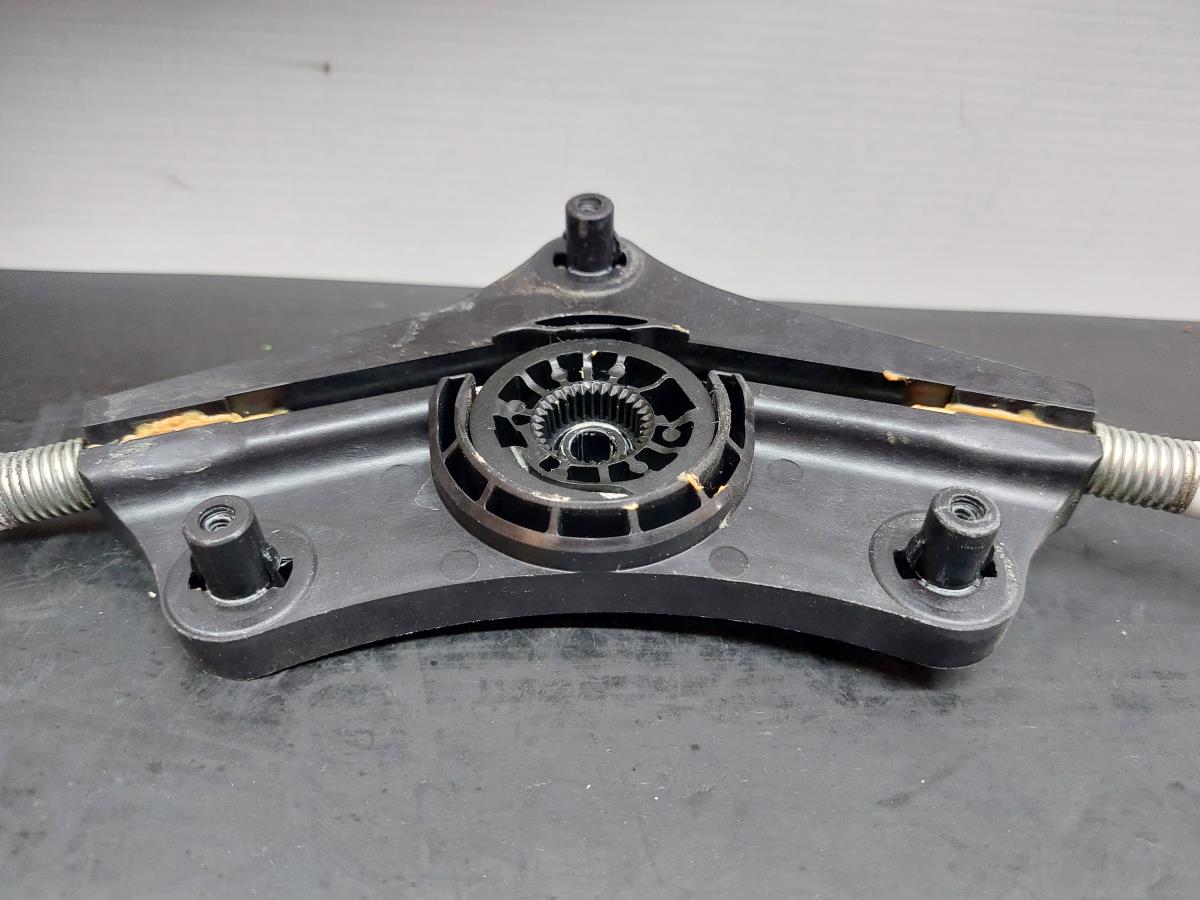 Right front window regulator VOLKSWAGEN Golf VII (5G1, BQ1, BE1, BE2) Imagem-4