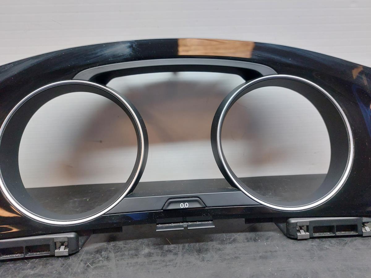 Aro Del Cuadro De Instrumentos VOLKSWAGEN Golf VII (5G1, BQ1, BE1, BE2) Imagem-2