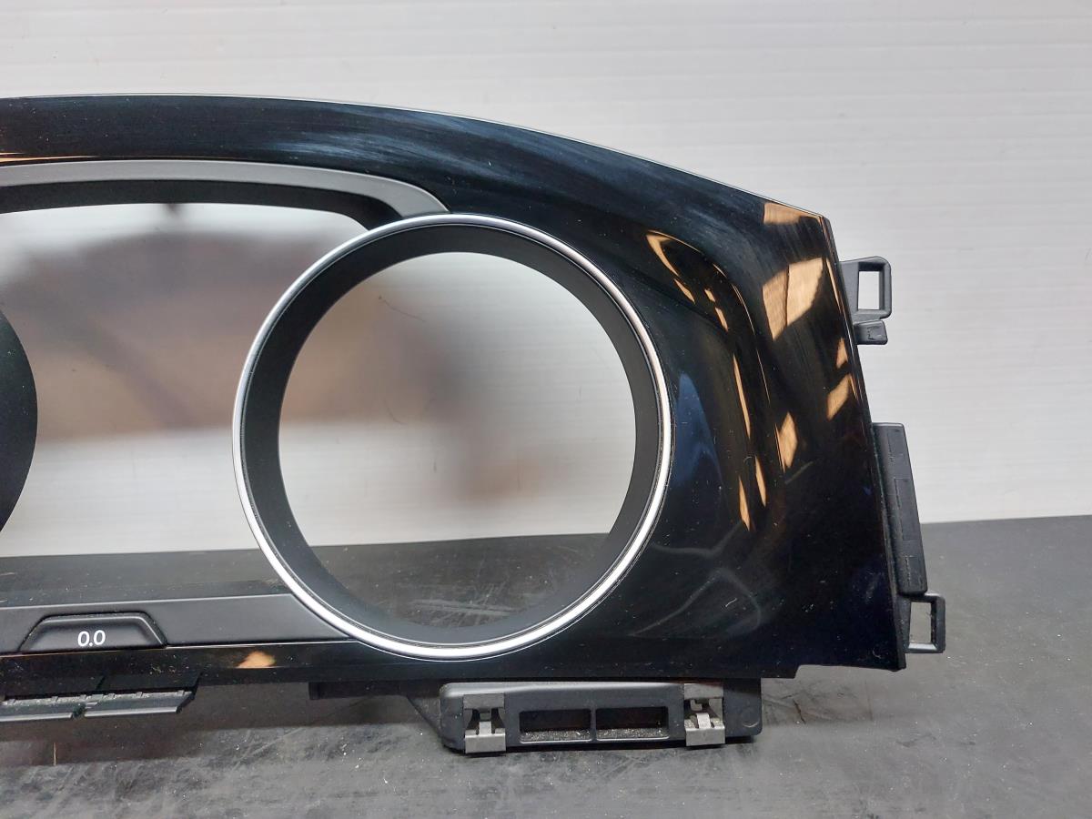 Aro Del Cuadro De Instrumentos VOLKSWAGEN Golf VII (5G1, BQ1, BE1, BE2) Imagem-1