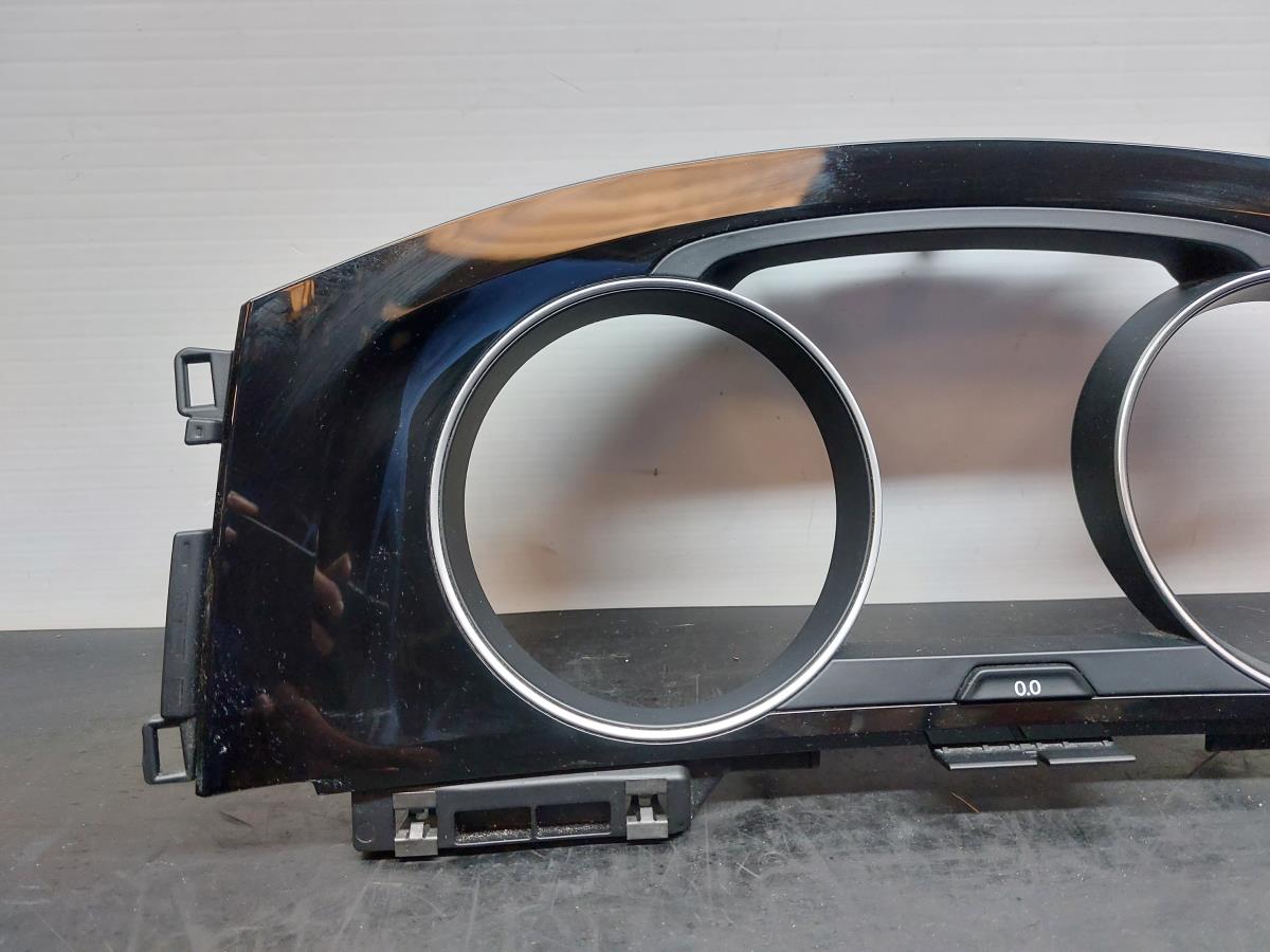 Aro Del Cuadro De Instrumentos VOLKSWAGEN Golf VII (5G1, BQ1, BE1, BE2) Imagem-3