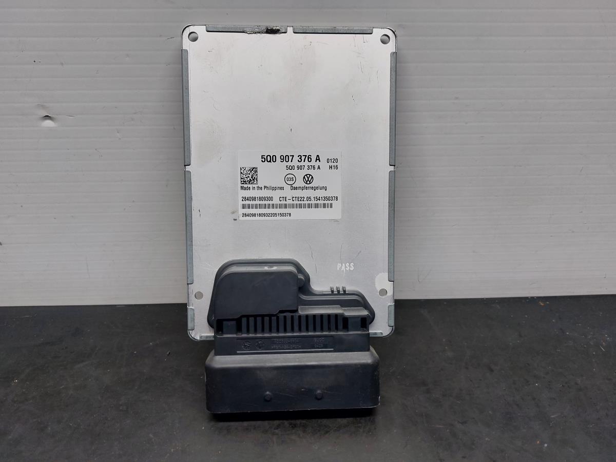 Centralina / módulo controlo de suspensão VOLKSWAGEN Golf VII (5G1, BQ1, BE1, BE2)