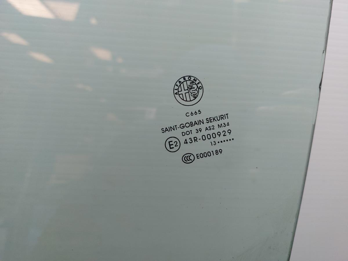 Vitre porte avant gauche ALFA ROMEO Giulietta (940_) Imagem-1