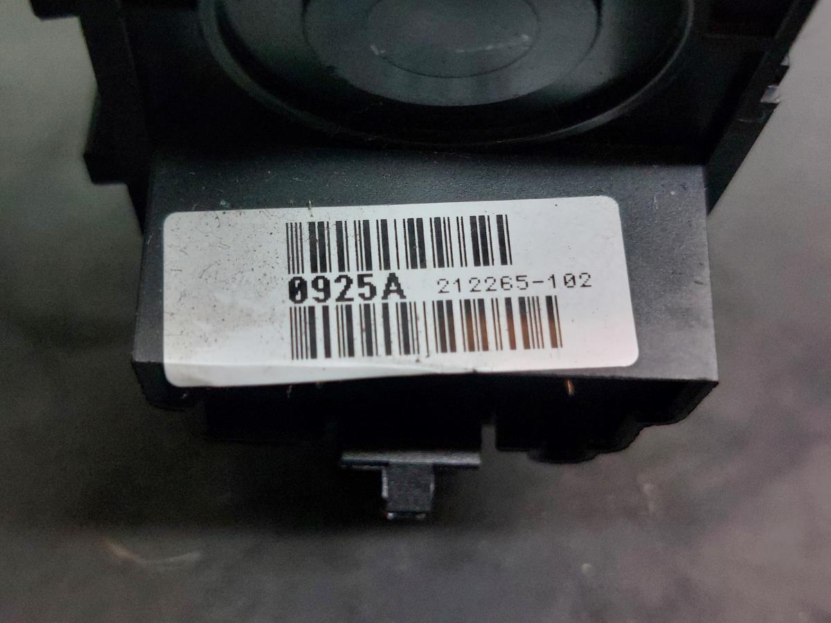 Mirror control CHRYSLER Voyager IV (RG, RS) Imagem-3