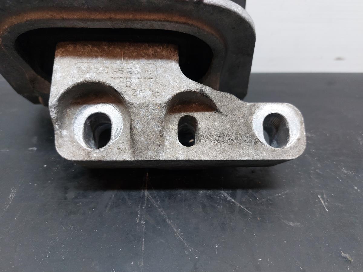 Support Moteur VOLKSWAGEN Golf VII (5G1, BQ1, BE1, BE2) Imagem-3