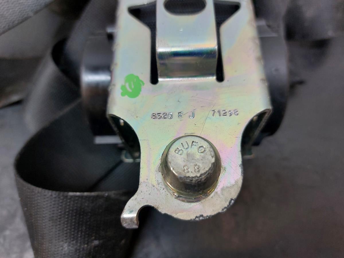 Pré-tensor cinto frente direito OPEL Zafira B (A05) Imagem-5