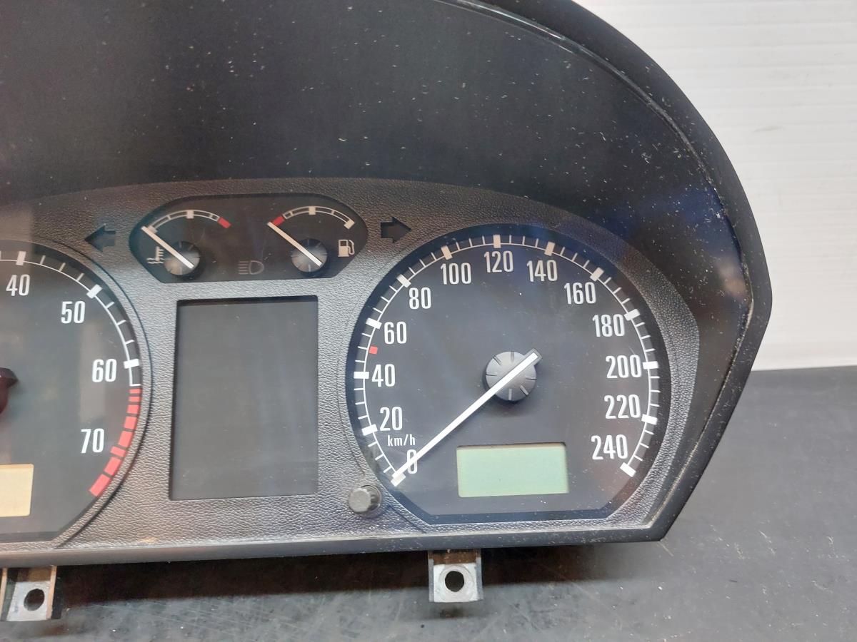 Quadrante / painel de instrumentos SKODA Fabia I Break (6Y5) Imagem-1