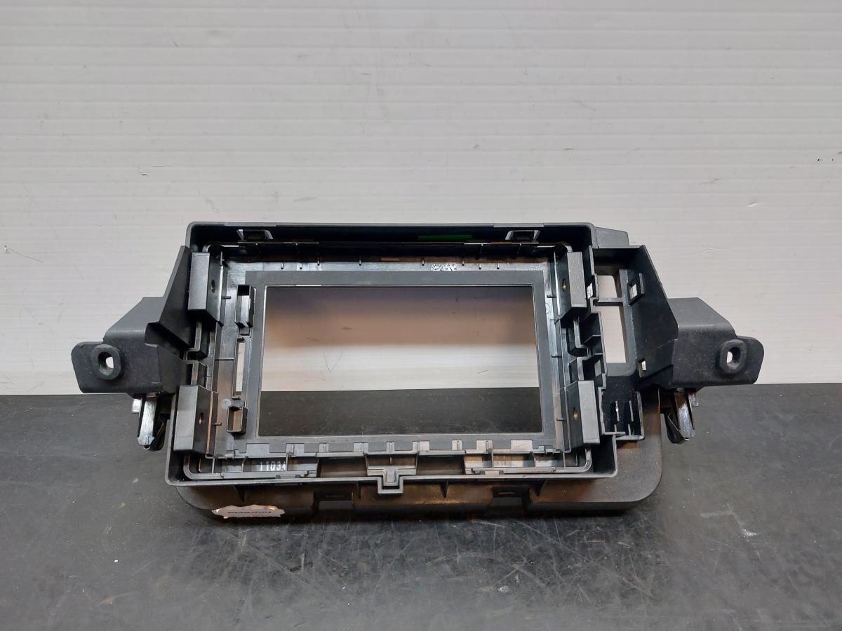 Dashboard trim RENAULT Megane III (BZ0_) Imagem-2