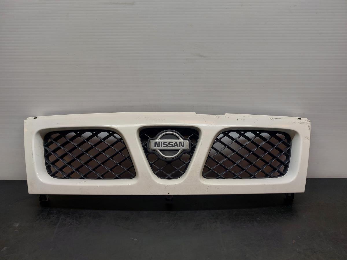 Grelha frente NISSAN Terrano II (R20)
