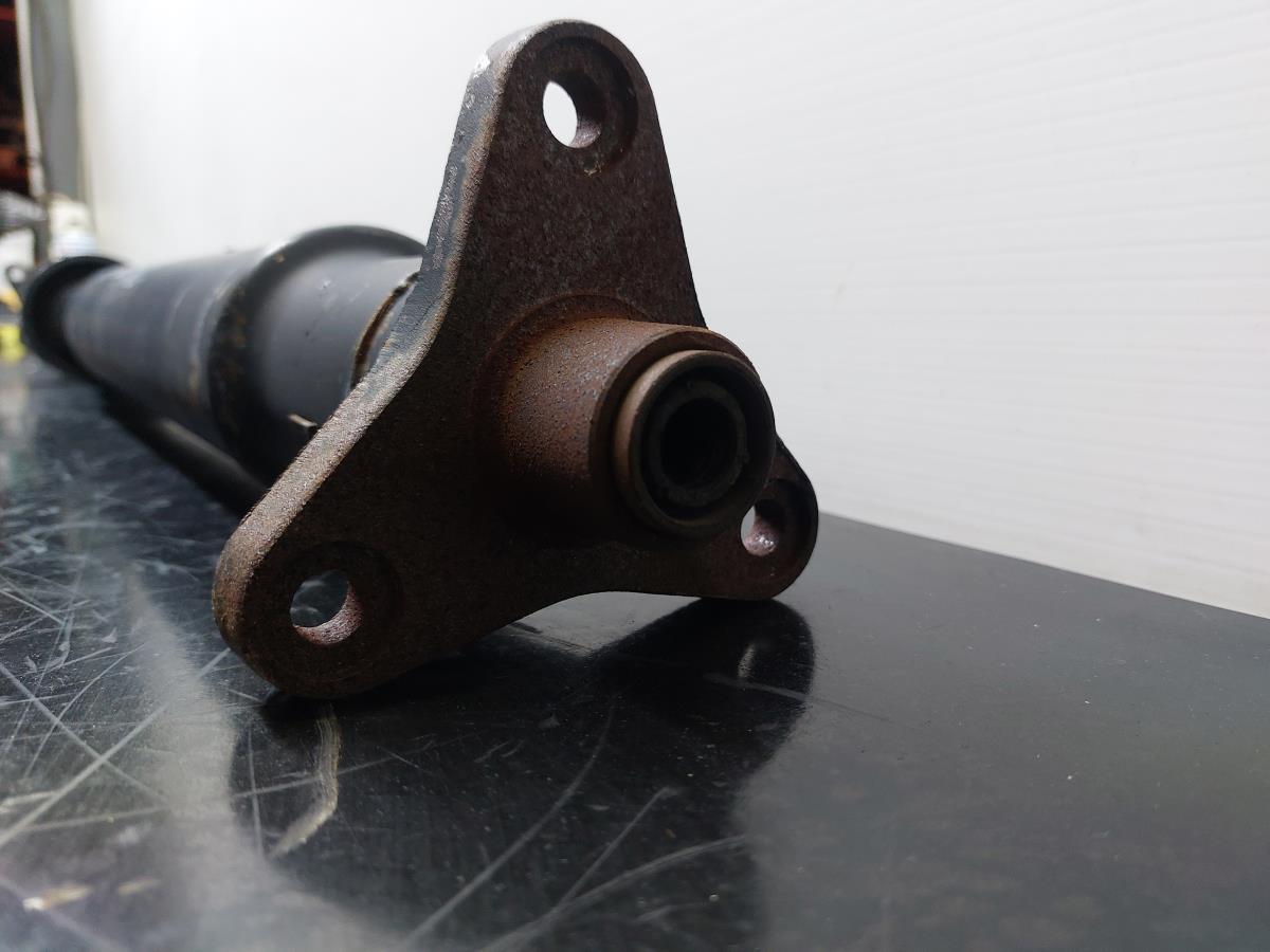 Central driveshaft BMW 5 (F10) Imagem-1