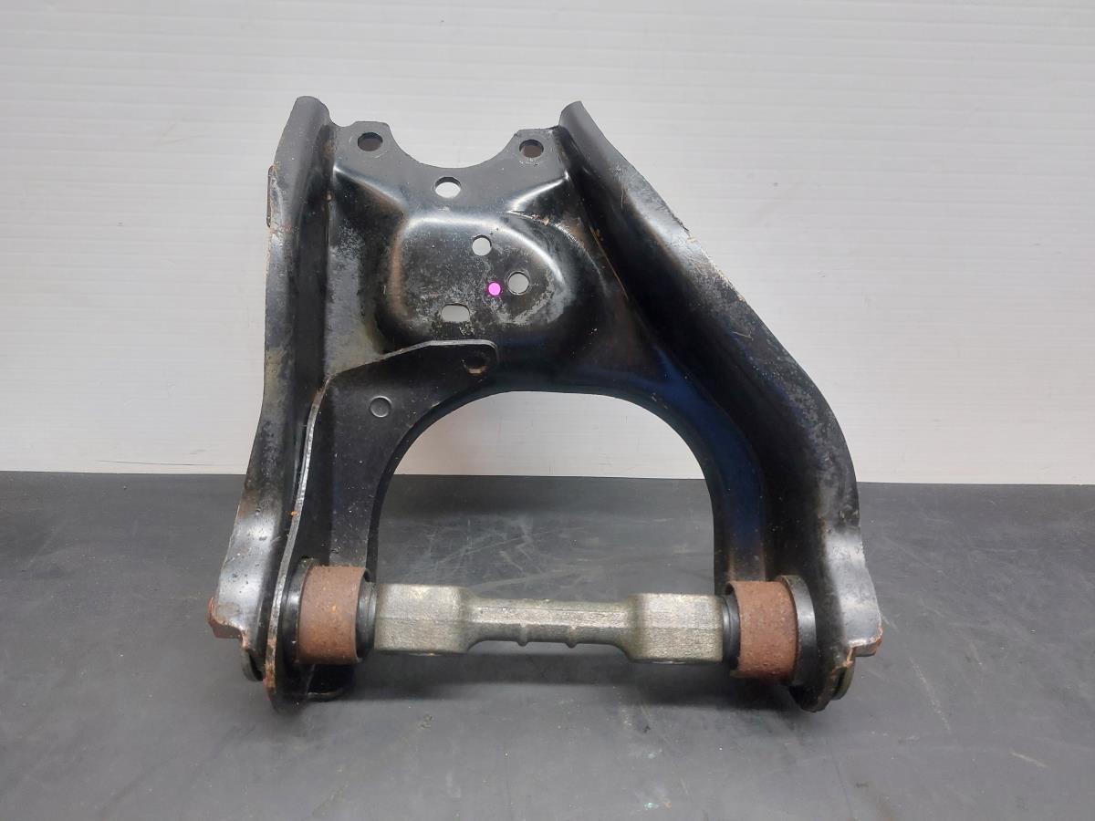 Braço de suspensão frente esquerdo ISUZU D-Max I (TFR, TFS) | 2002 - 2012