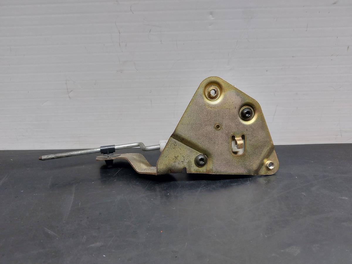 Verrouillage du réservoir de carburant  SMART ForTwo Coupé (450) Imagem-3