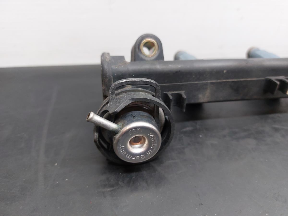 Rampe d'injection SMART Cabrio (450) Imagem-1