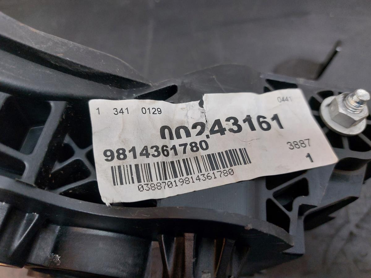 Pedal CITROËN Jumpy III Imagem-10