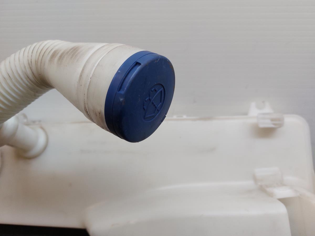 Windshield washer tank CITROËN Jumpy III Imagem-5