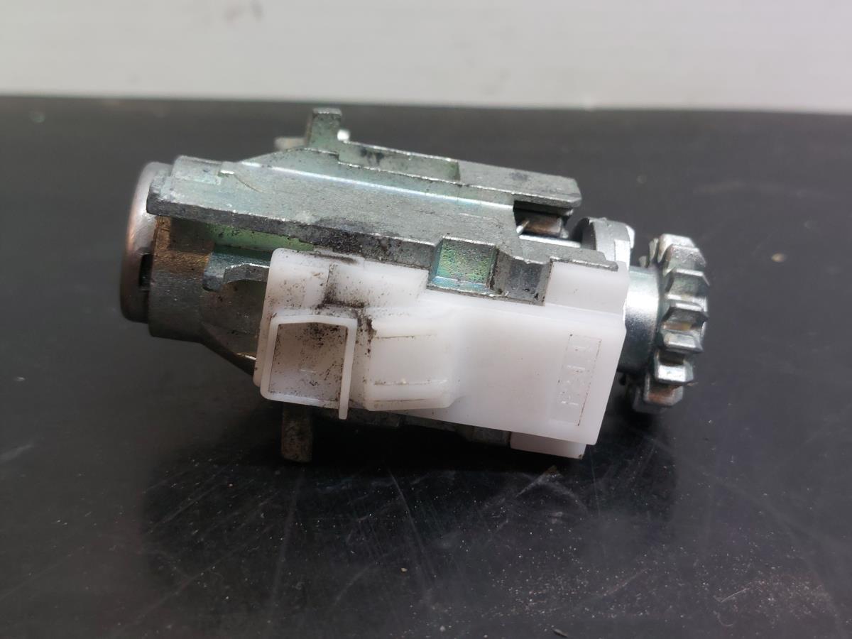 Barillet porte BMW 1 (F20) Imagem-1