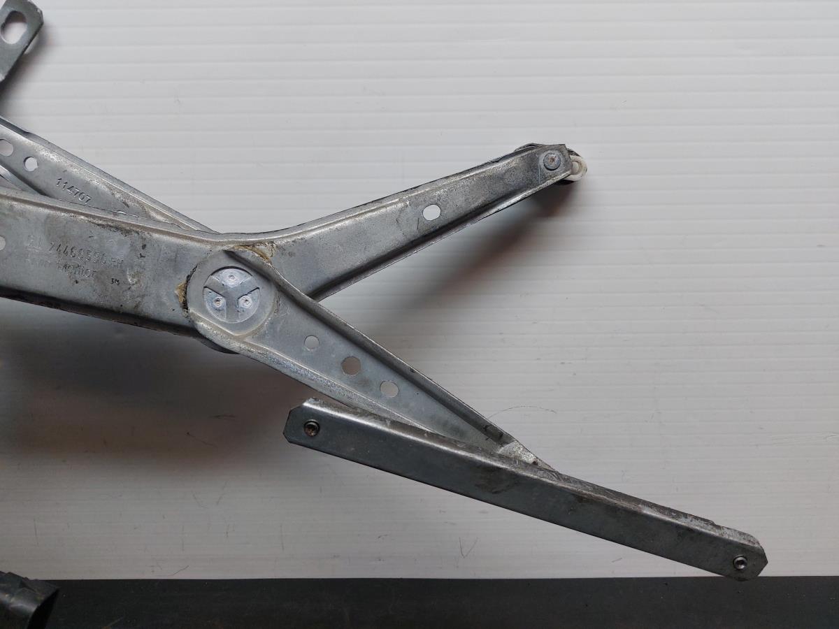 Alzavetro anteriore destro OPEL Corsa C Imagem-2