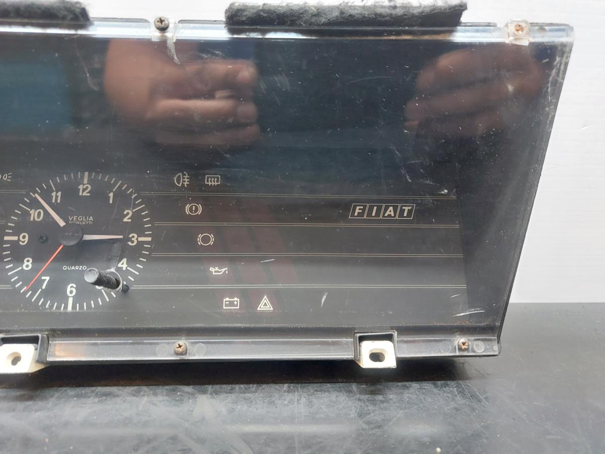 Compteur de vitesse FIAT Tempra S.W. (159_) Imagem-1
