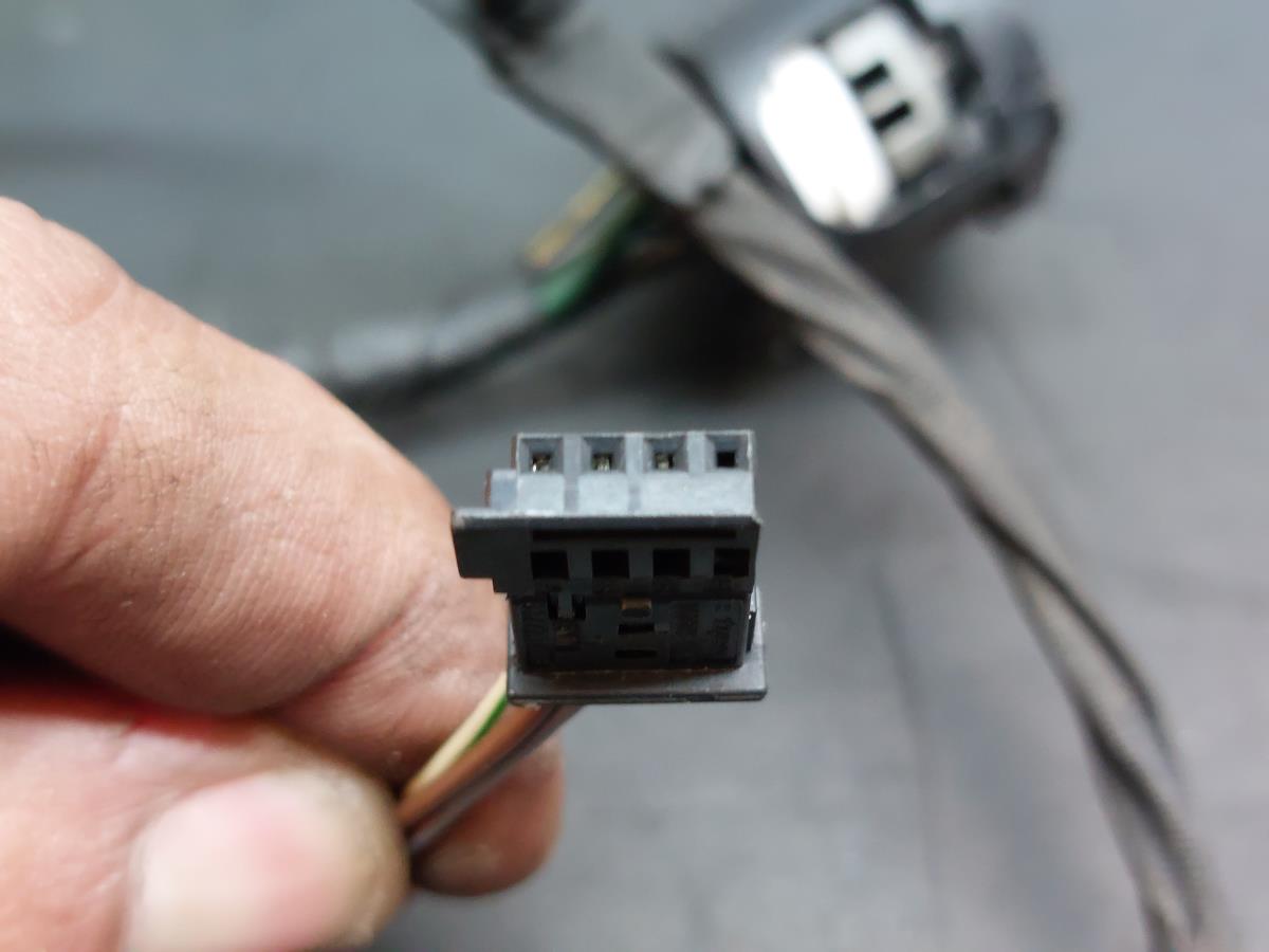 Installation électrique intérieure / câblage intérieur BMW 5 (F10) Imagem-2