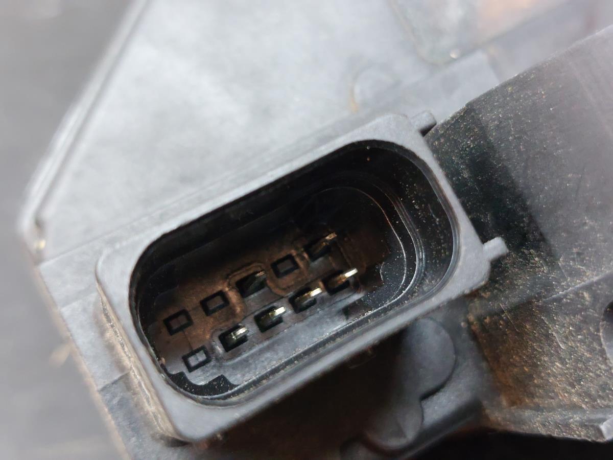 Front Left Door Lock OPEL Astra J Imagem-3