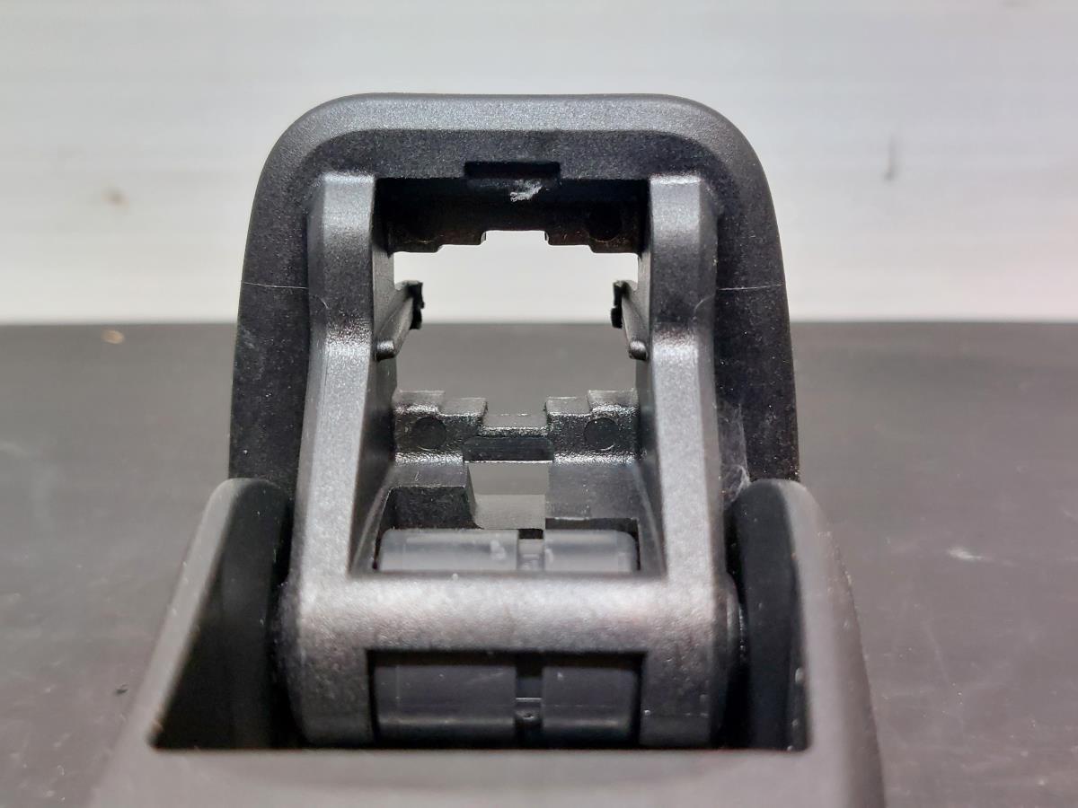 Pega do tejadilho MERCEDES-BENZ Classe A (W176) Imagem-3