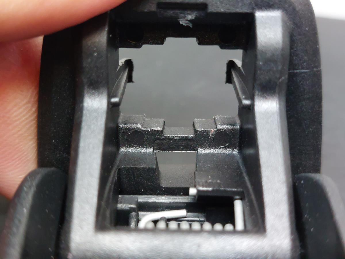 Pega do tejadilho MERCEDES-BENZ Classe A (W176) Imagem-4