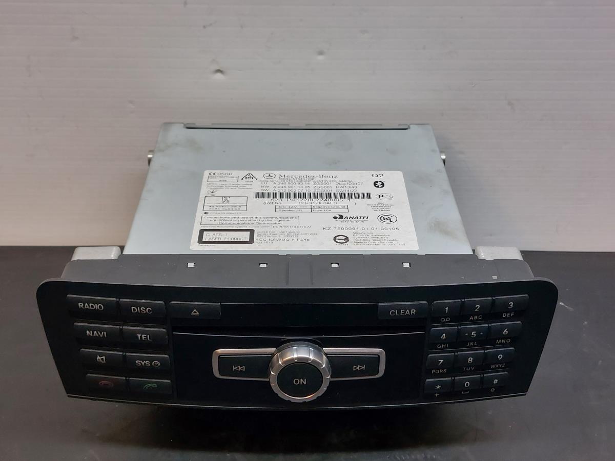 Rádio / auto-rádio MERCEDES-BENZ Classe A (W176) Imagem-1