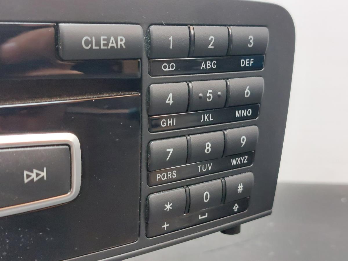 Rádio / auto-rádio MERCEDES-BENZ Classe A (W176) Imagem-8