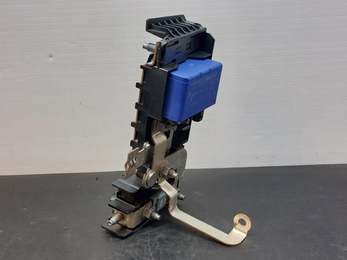 Caixa fusíveis da bateria MERCEDES-BENZ Classe A (W176) Imagem-3