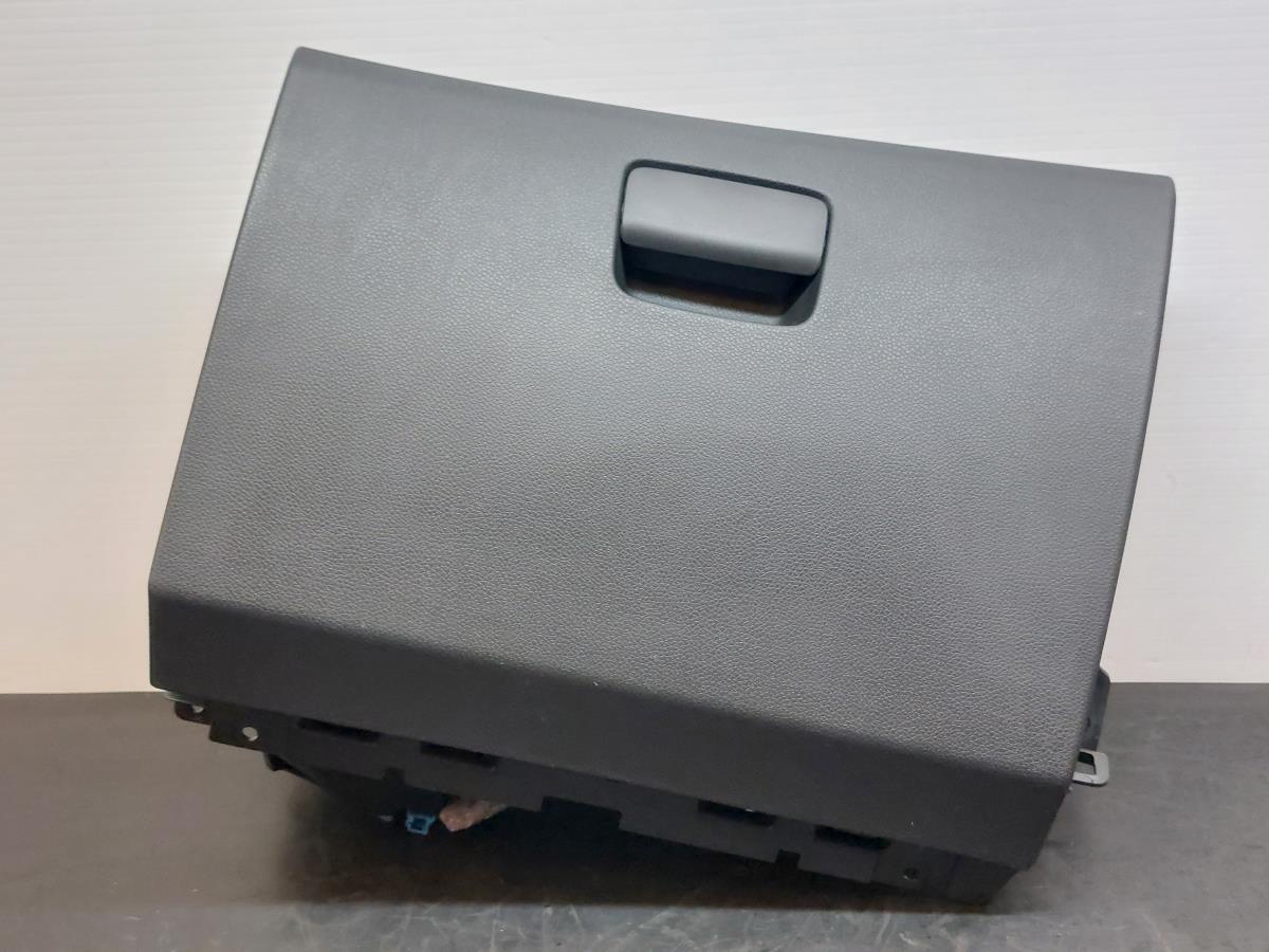 Porta luvas MERCEDES-BENZ Classe A (W176)