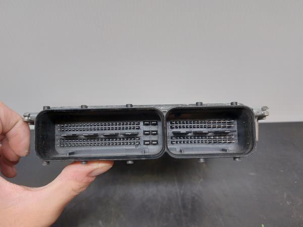 Calculateur /  Unité de contrôle moteur VOLKSWAGEN Passat Variant (3C5) Imagem-2