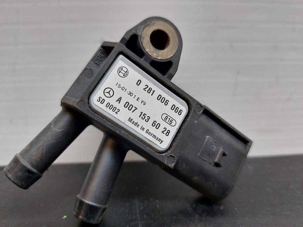 Sonda lambda MERCEDES-BENZ Classe A (W176) Imagem-1