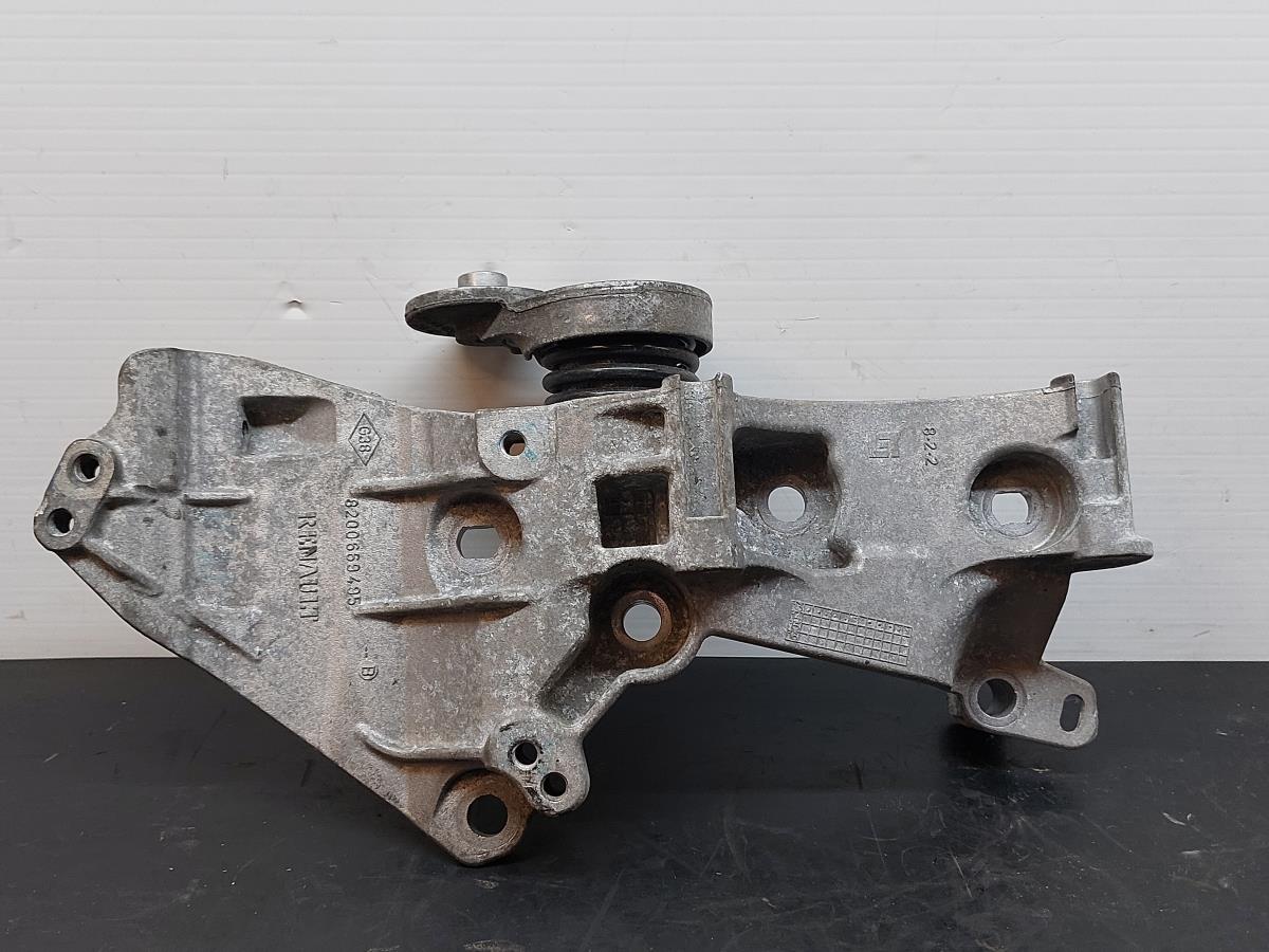 Suporte do alternador RENAULT Clio IV (BH_)