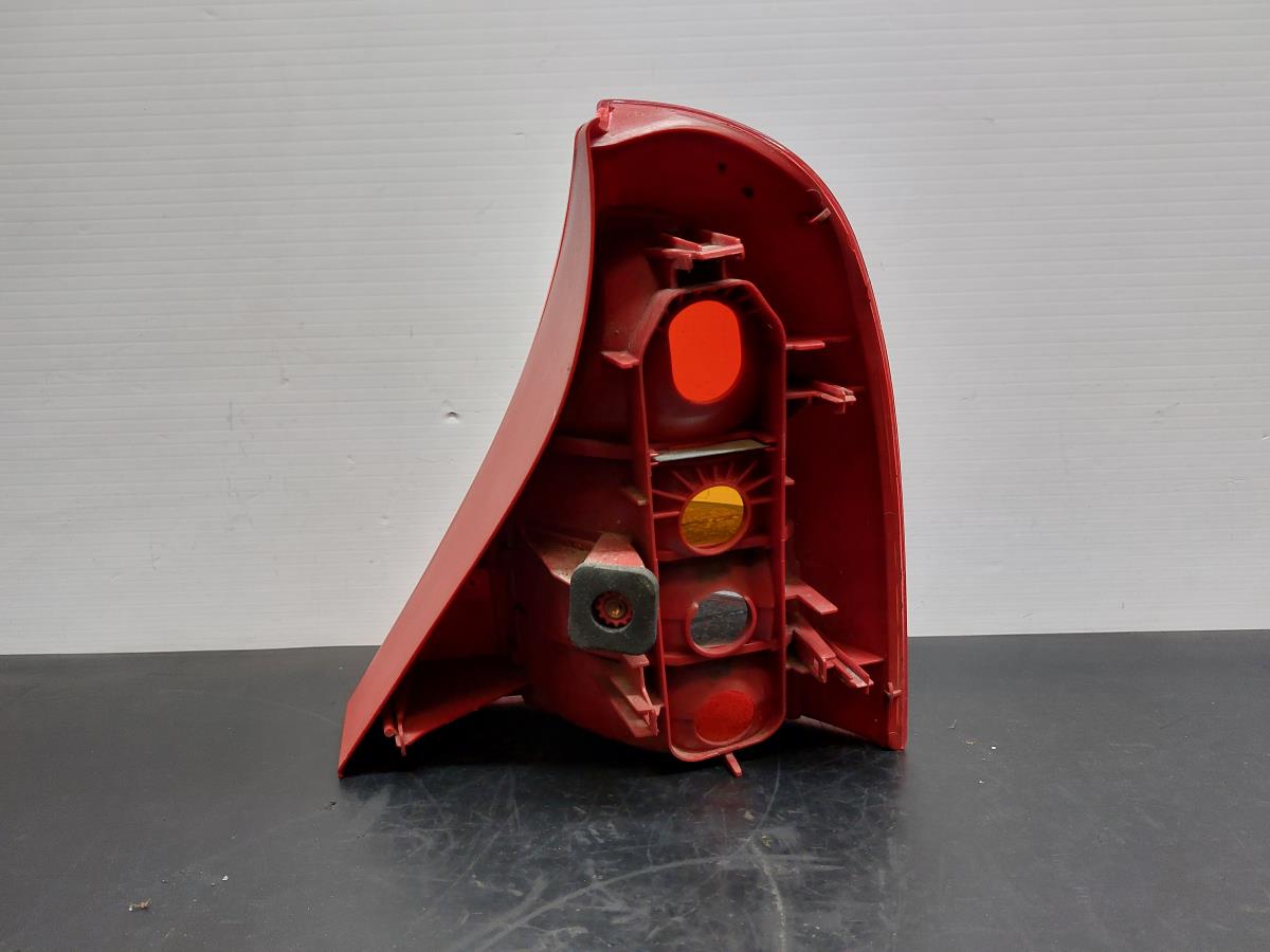 Farolim esquerdo RENAULT Clio II (BB0/1/2_, CB0/1/2_) Imagem-4