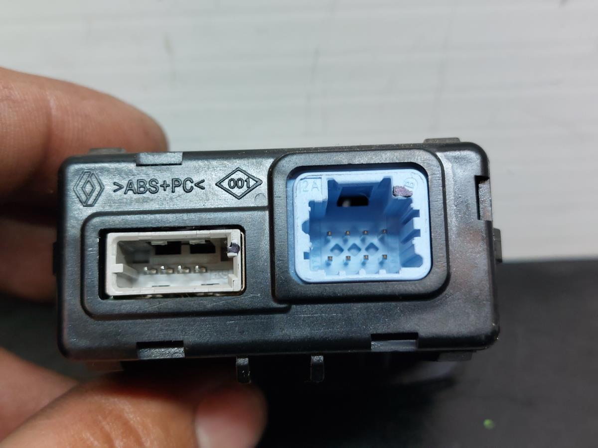 Módulo USB / AUX / IPOD RENAULT Grand Scénic III (JZ0/1_) Imagem-4