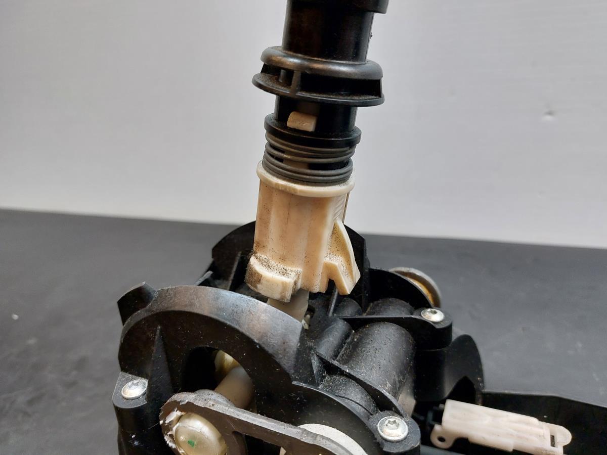 Selector de caja de cambios SAAB 9-3 Station Wagon (YS3F) Imagem-16