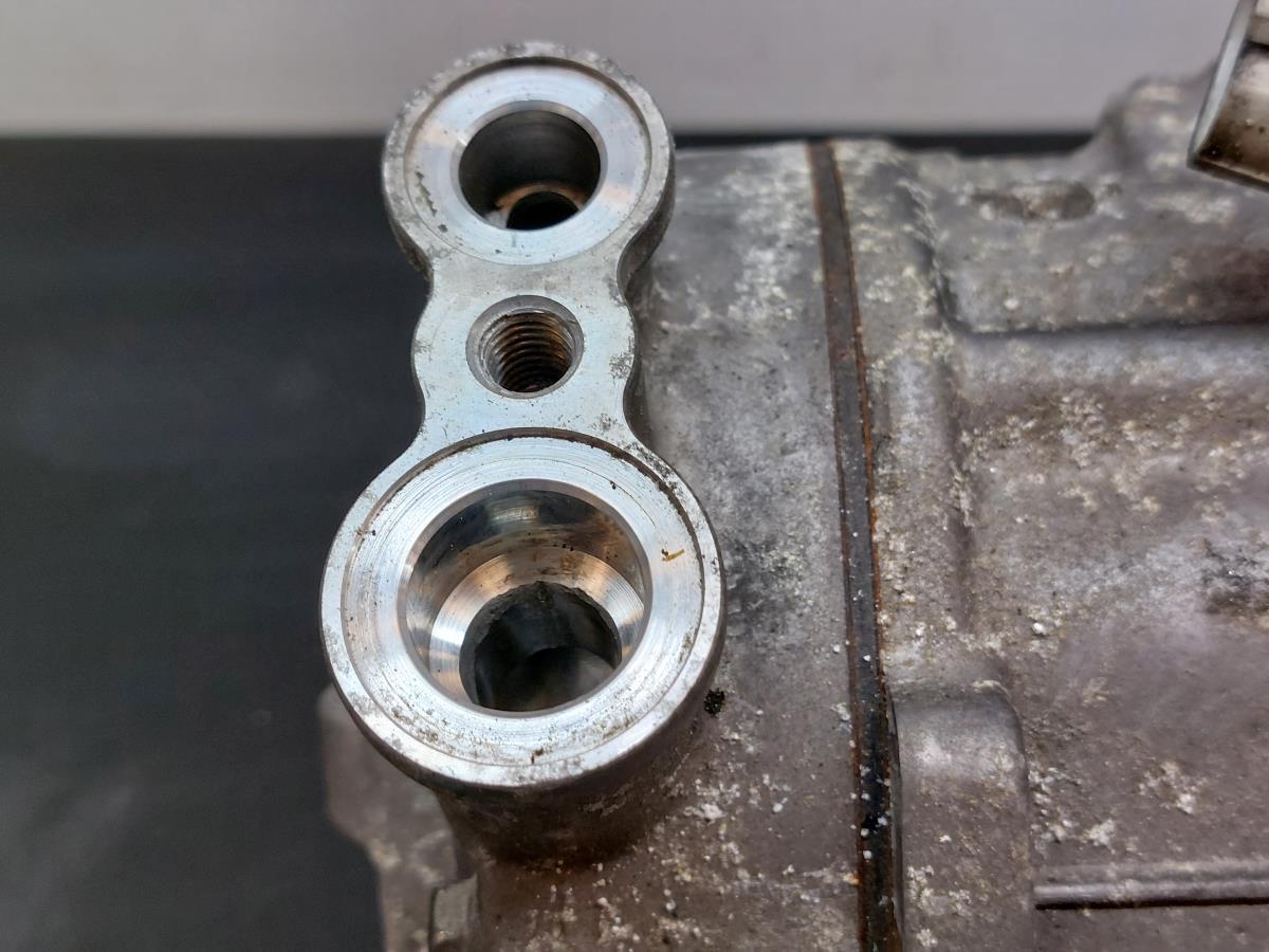 Compressor AC SAAB 9-3 Station Wagon (YS3F) Imagem-4