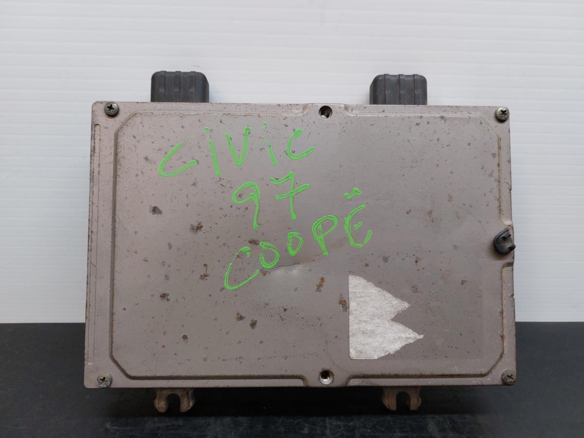 Centralita motor / ECU HONDA Civic VI Coupé (EJ_, EM1_)