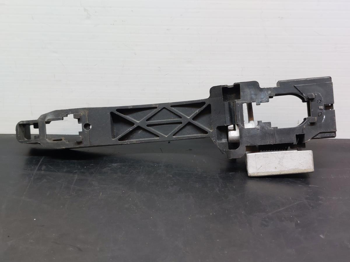 Support poignée porte avant Droite NISSAN Qashqai/Qashqai+2 I (J10, JJ10)