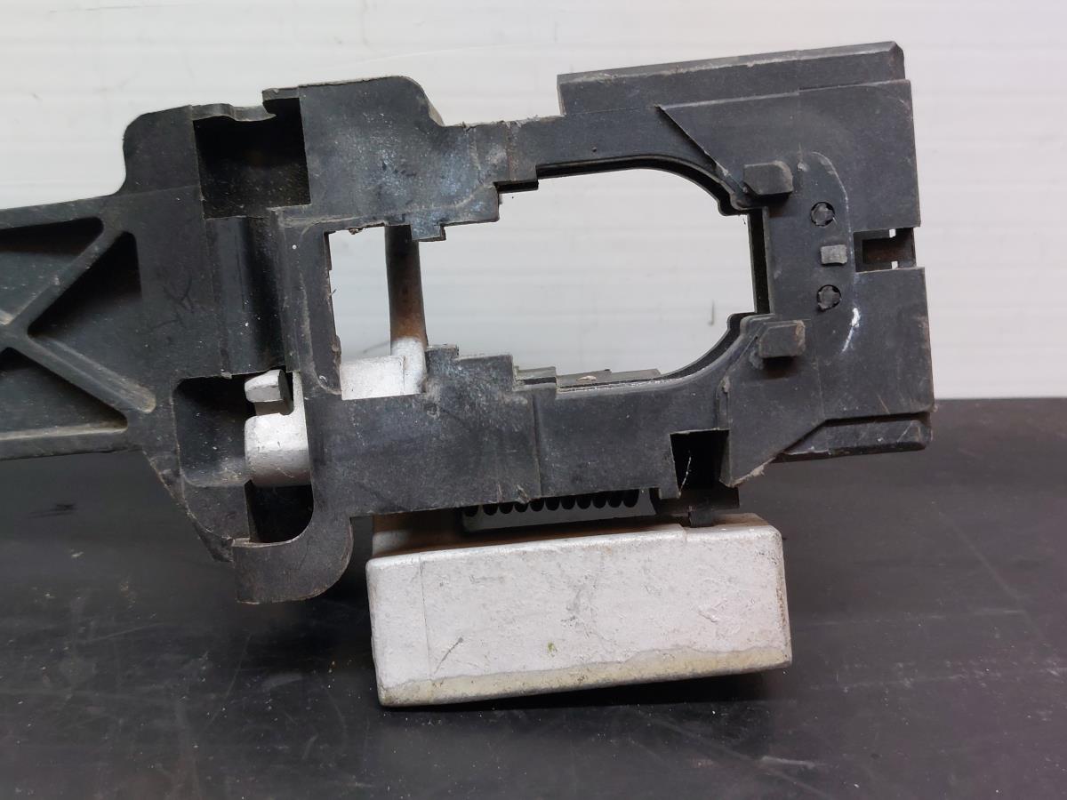 Support poignée porte avant Droite NISSAN Qashqai/Qashqai+2 I (J10, JJ10) Imagem-1