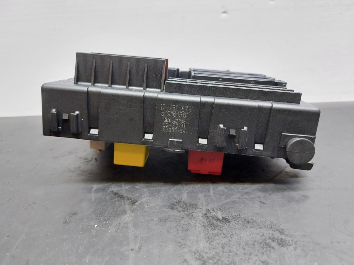 Caja fusibles / SAM / BSI SAAB 9-3 Station Wagon (YS3F) Imagem-3