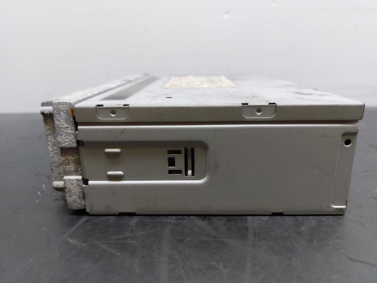 Amplificador de colunas SAAB 9-3 Station Wagon (YS3F) Imagem-6